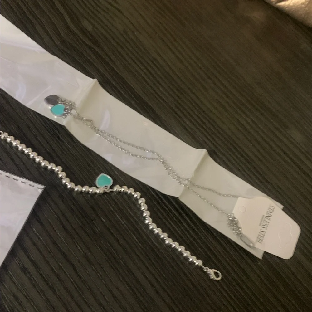 Fashion  Silver toned  and Blue Charm Bracelet and double heart necklace set